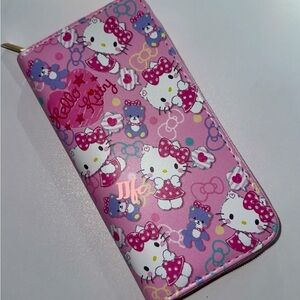 Hello Kitty wallet